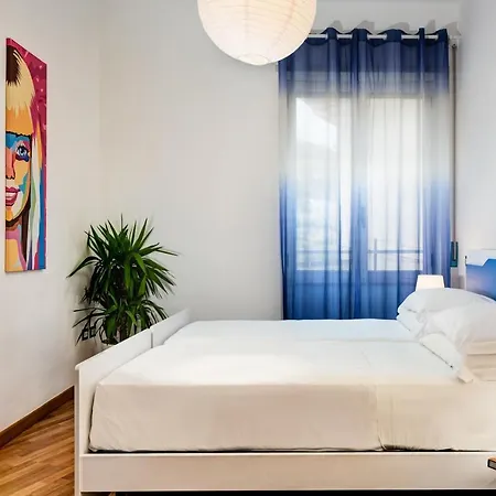 Living Times Σορέντο